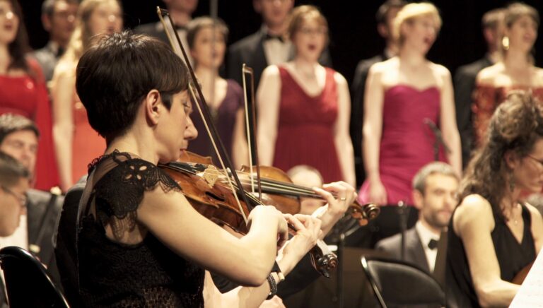 Élèves lors d'un concert coup de foudre